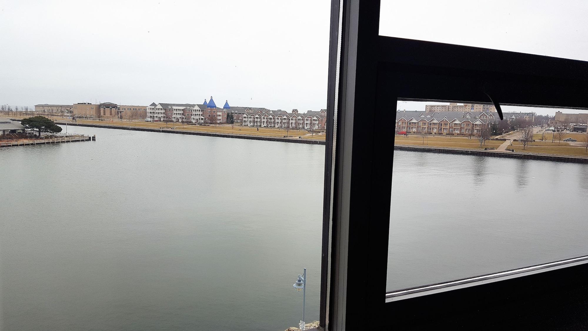 Wyndham Garden Kenosha Harborside Hotel Exterior foto
