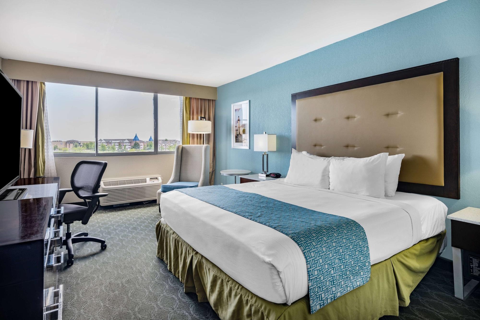 Wyndham Garden Kenosha Harborside Hotel Exterior foto
