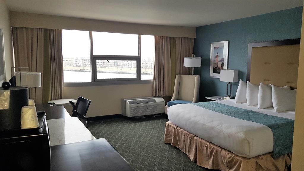 Wyndham Garden Kenosha Harborside Hotel Exterior foto